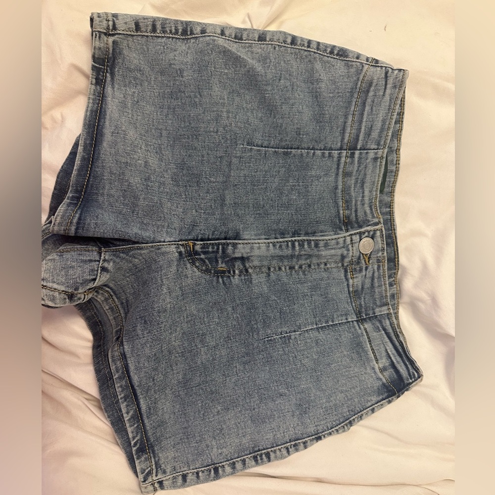 dark wash jean shorts. never worn.